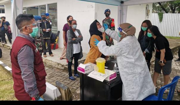 Warga Keluar Masuk Jakarta, Rapid Test Antigen Ada Juga di Terminal ...