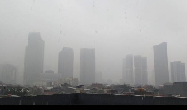 prakiraan-cuaca-bmkg-senin-23-agustus-2021-jakarta-berpotensi-hujan-pada-malam-hari