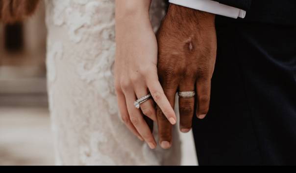 Porno ikkita qoshni tashrif buyurishdi Katta kokrak bilan porno