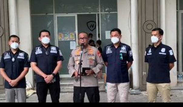 ekonom-minta-pemerintah-lebih-tegas-lagi-tindak-pinjol-ilegal-untuk-berikan-efek-kejut