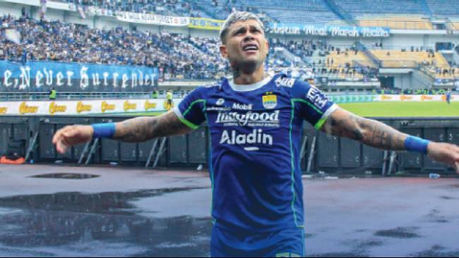 klasemen-liga-1-2022-23-persib-bandung-menang-vs-persija-pepet-madura-dan-bali-united