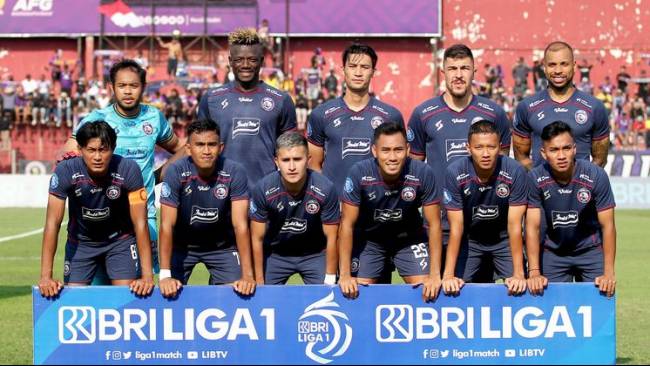 link-live-streaming-arema-vs-persik-jam-15-00-wib-tekad-singo-edan-menang-di-derbi-jatim