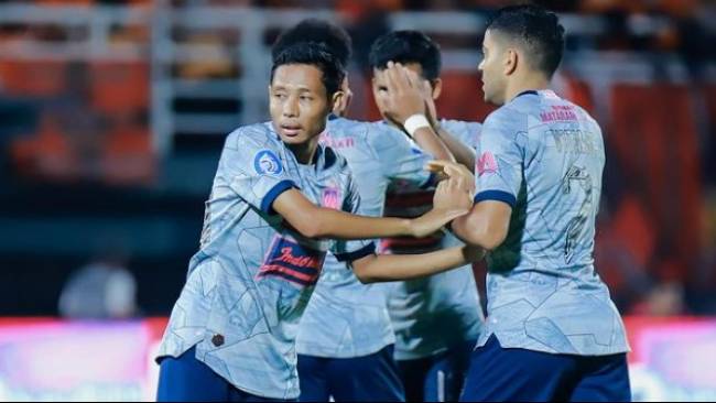 link-live-streaming-psis-vs-madura-united-jam-15-00-wib-mahesa-jenar-ingin-menang-di-akhir-tahun