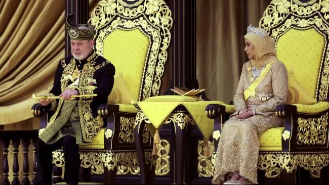 serba-serbi-penobatan-raja-malaysia-yang-baru-sultan-ibrahim-iskandar