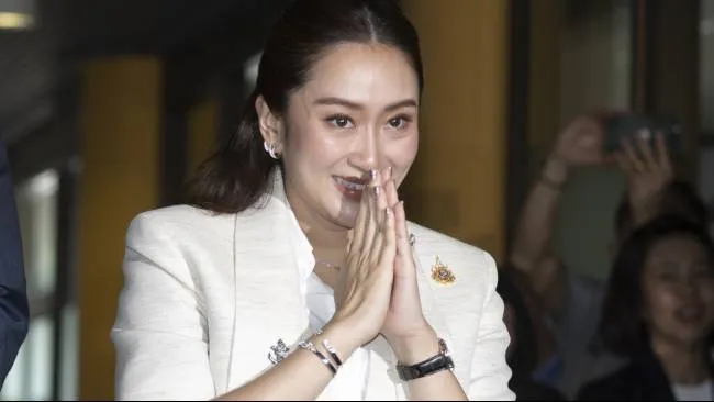 pemerintahan-thailand-terancam-hancur-buntut-bocornya-pembicaraan-pm-paetongtarn-dan-hun-sen