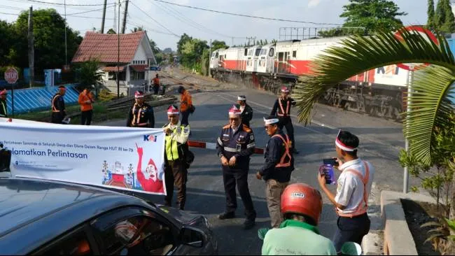 Sambut Hut Ri Ke 79 Kai Divre Iii Komunitas Pecinta Ka Gelorakan