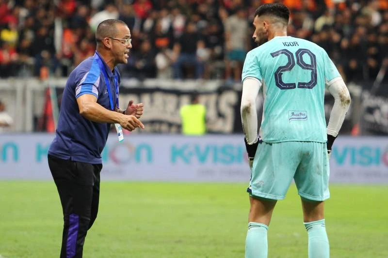 Laga Krusial Persita Tangerang vs Persik Kediri, Fabio Lefundes Minta  Dukungan Penuh Suporter