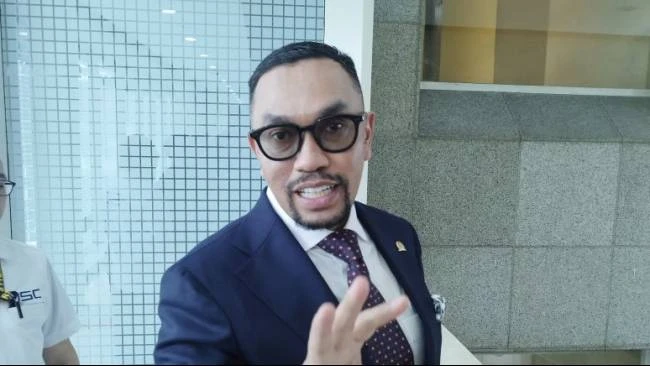 ahmad-sahroni-nafa-urbach-eko-patrio-uya-kuya-dinonaktifkan-dari-dpr-masih-dapat-gaji-tunjangan