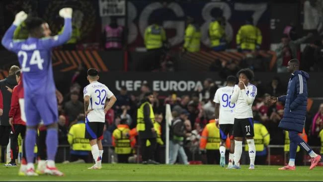 comeback-epik-man-utd-vs-lyon-amorim-kasihan-pada-fans-yang-pulang-saat-skor-2-4