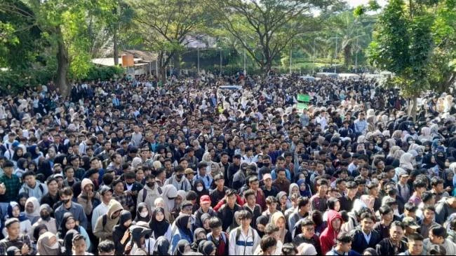 job-fair-hybrid-padang-2025-digelar-november-sediakan-1-141-formasi-lowongan-kerja