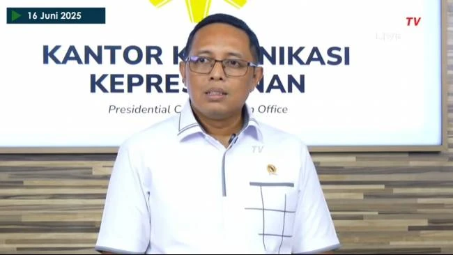 hasan-nasbi-minta-pengkritik-proyek-penulisan-ulang-sejarah-tahu-diri