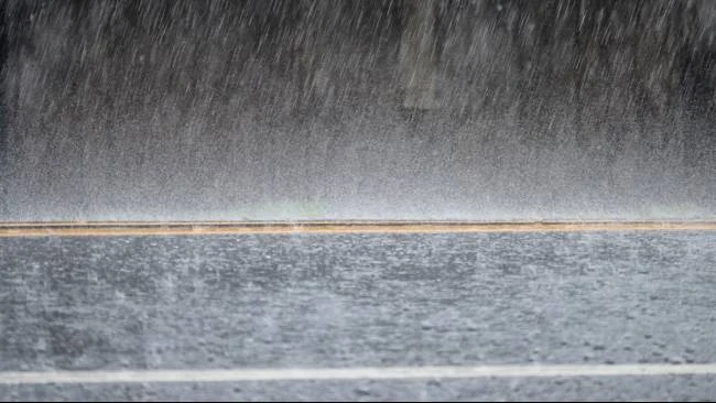 bmkg-keluarkan-peringatan-dini-hujan-lebat-di-sejumlah-wilayah-indonesia-24-25-september-2025