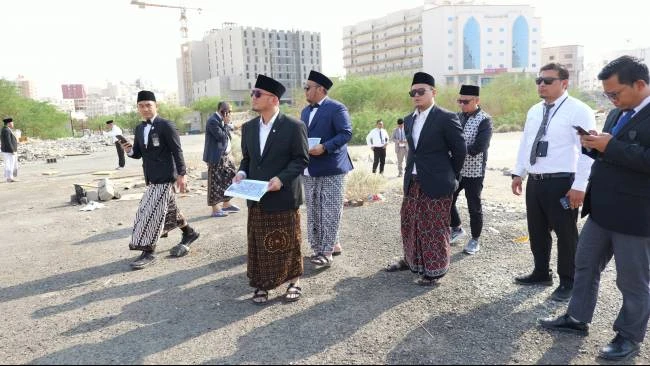 wamenhaj-tinjau-lokasi-kampung-haji-indonesia-di-makkah-mohon-doa-agar-proyek-segera-terwujud