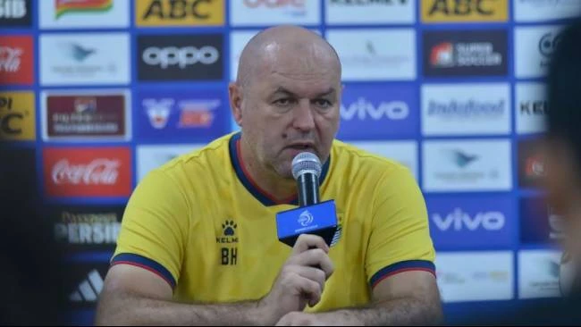 Dildos bilan qizlar porno