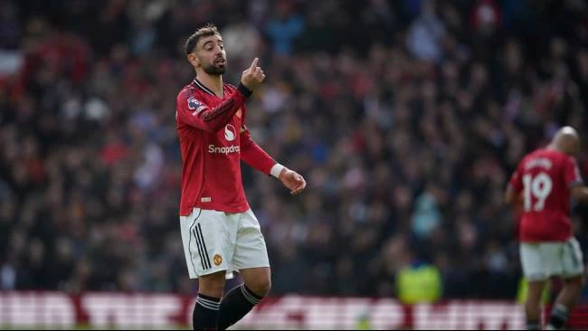 prediksi-skor-manchester-united-vs-liverpool-di-liga-inggris-susunan-pemain-dan-head-to-head