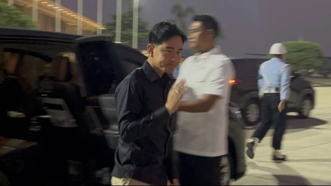 gibran-soroti-pegawai-sppg-olok-olok-korban-keracunan-mbg-di-karo-sangat-disayangkan