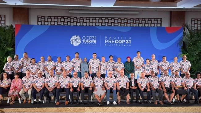 hadiri-pre-cop31-menteri-lh-tekankan-indonesia-dorong-aksi-nyata-hadapi-perubahan-iklim