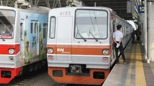 Ingat Mulai Besok Jumlah Perjalanan Commuter Line Ditambah dan Kecepatannya Meningkat